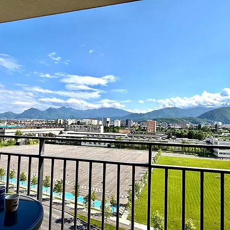 4friendscoresibrasov Alfa&omega Apartamento *